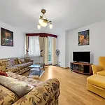 דירה Wola - Balcony, Parking - By Rentujemy *