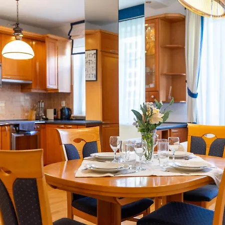 Apartment Wola - Balcony, Parking - By Rentujemy *