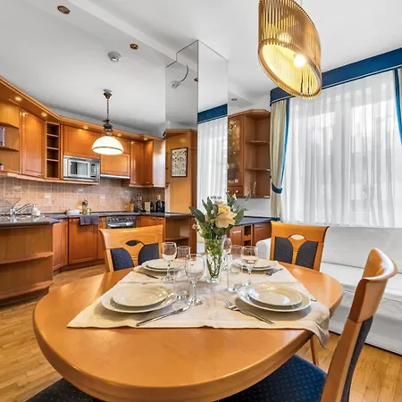 Wola - Balcony, Parking - By Rentujemy Апартаменты Варшава