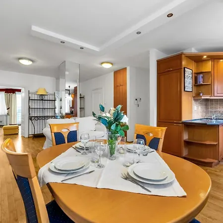 Wola - Balcony, Parking - By Rentujemy Варшава