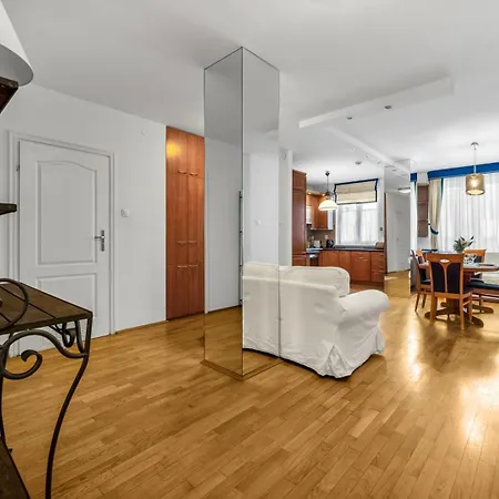 Wola - 100m2, Balcony - By Rentujemy Apartment Warsaw