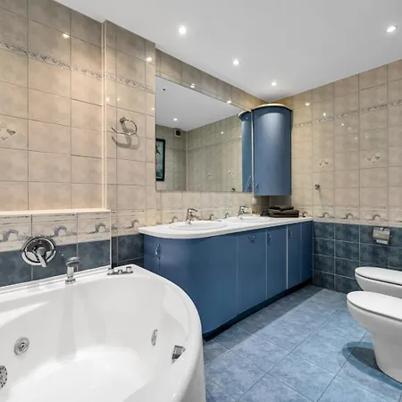 Wola - Balcony, Parking - By Rentujemy Apartment