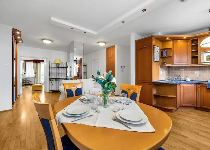 Wola - Balcony, Parking - By Rentujemy وارسو