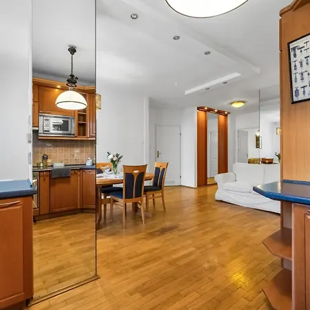 דירה Wola - Balcony, Parking - By Rentujemy *